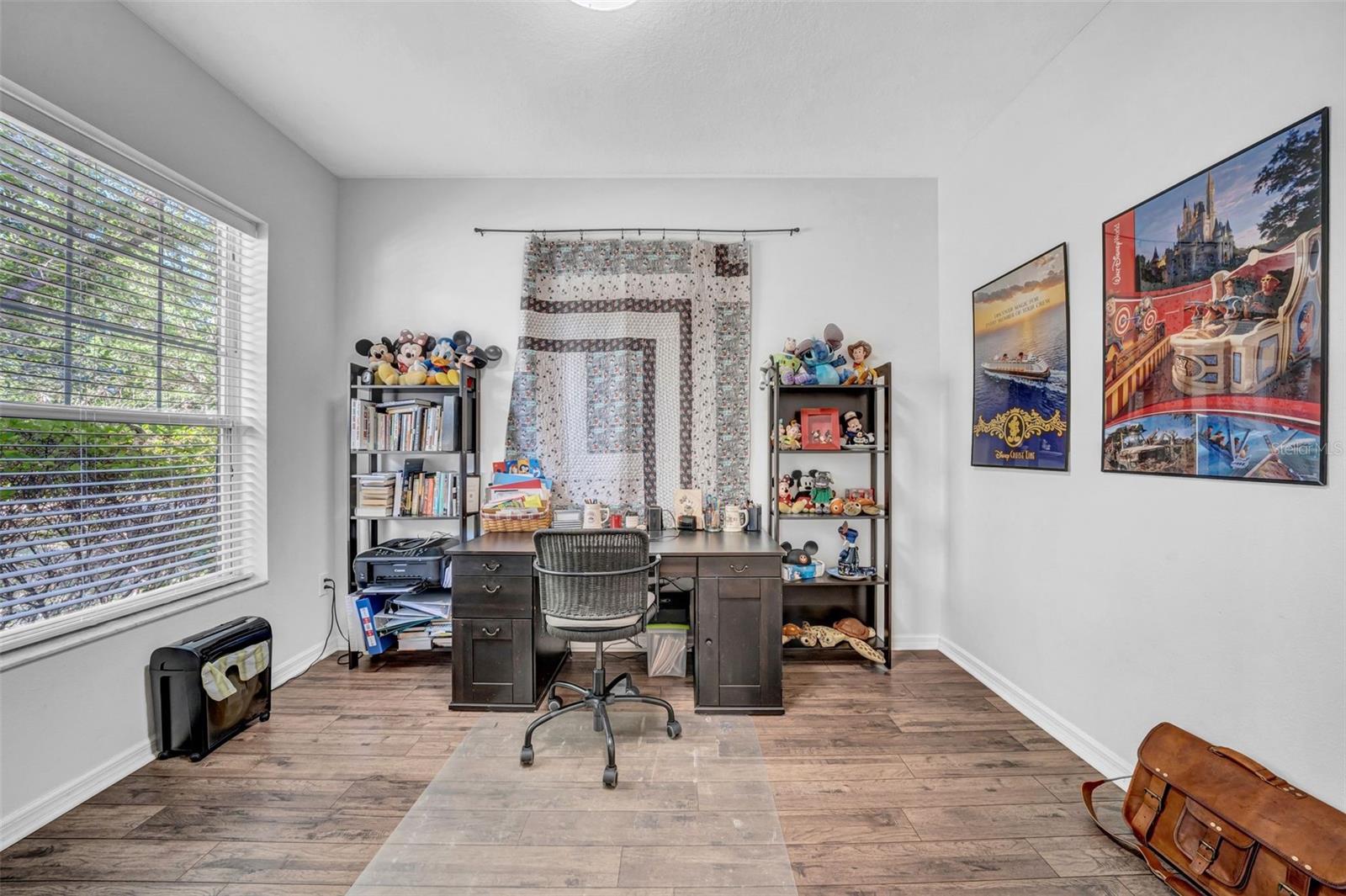 Listing photo id 20 for 15861 Starling Water Drive
