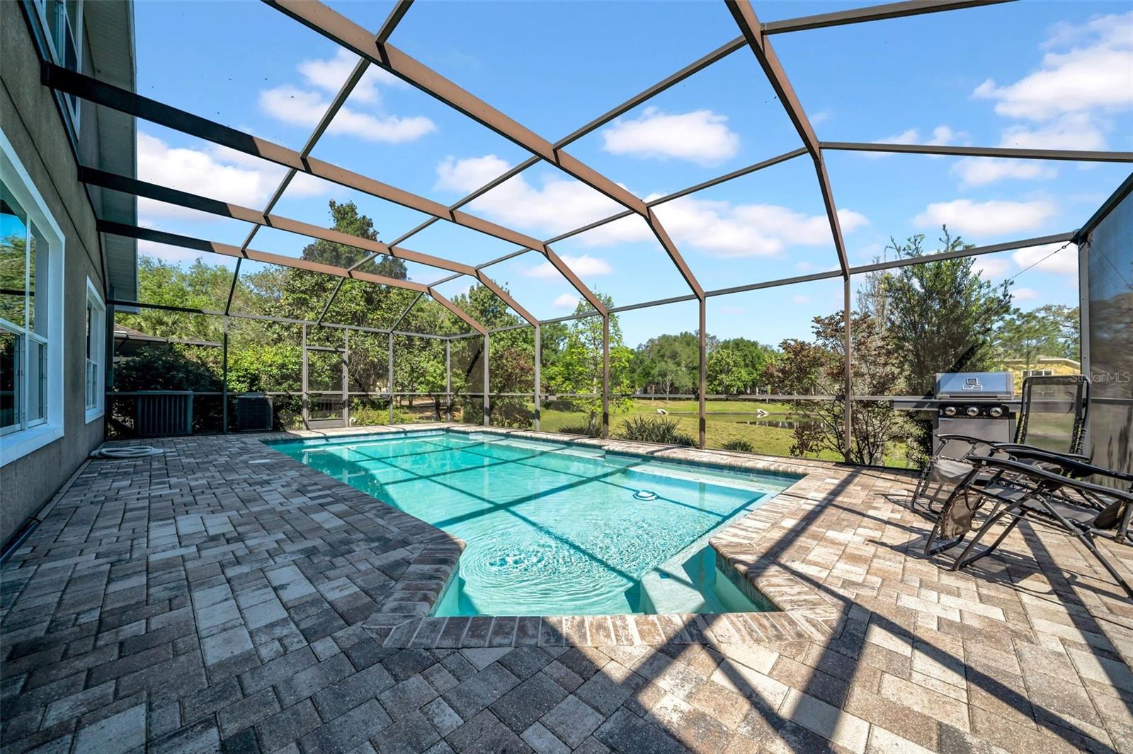 Listing photo id 37 for 15861 Starling Water Drive