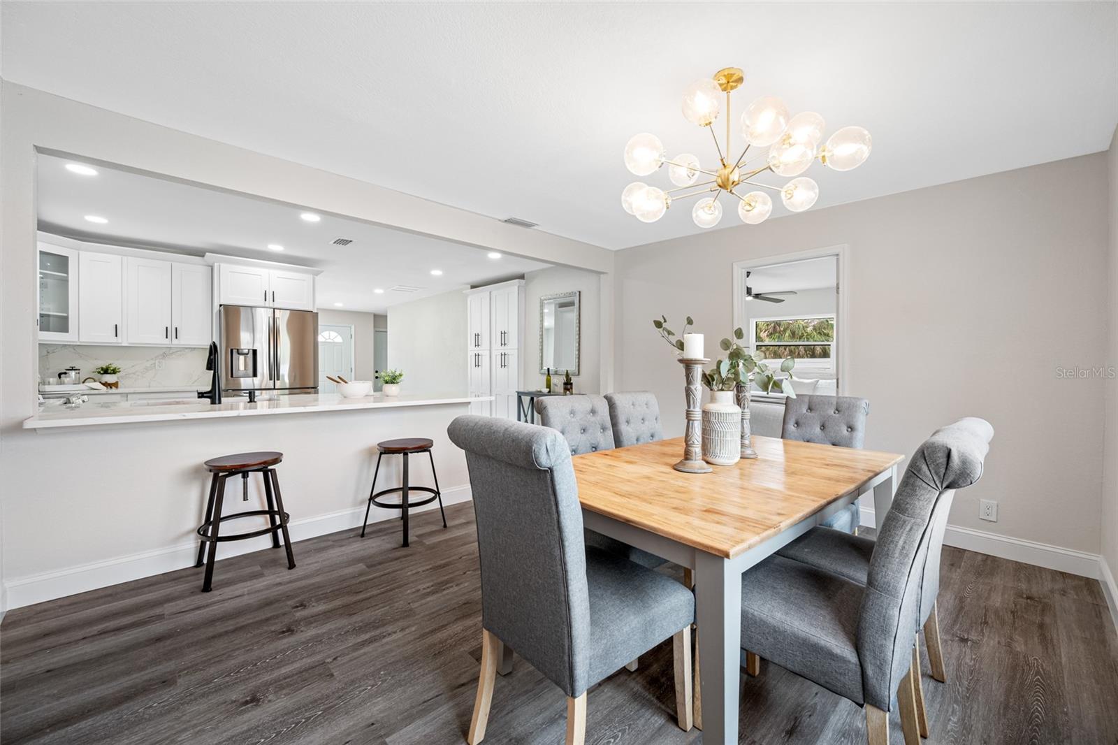 Image 11 of 54 For 8409 Lantana Drive