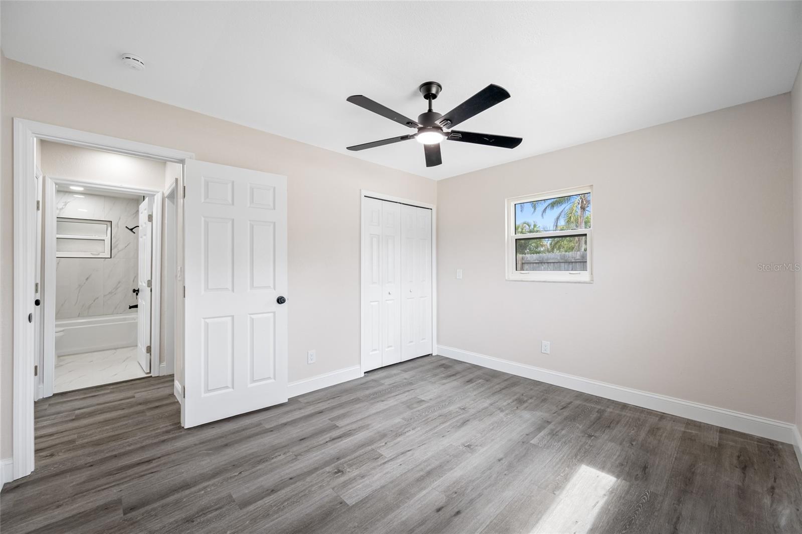 Image 33 of 54 For 8409 Lantana Drive