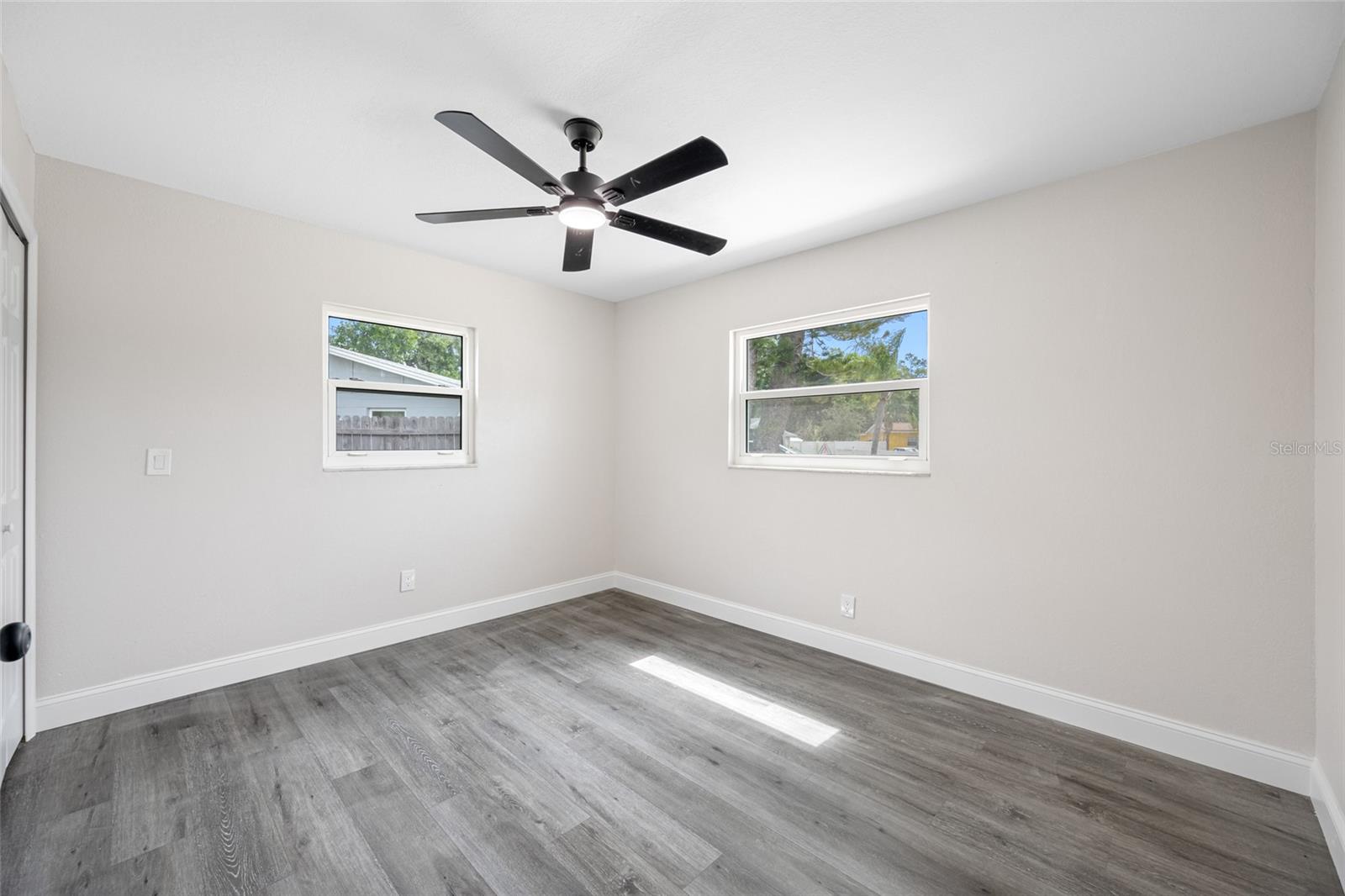 Image 35 of 54 For 8409 Lantana Drive