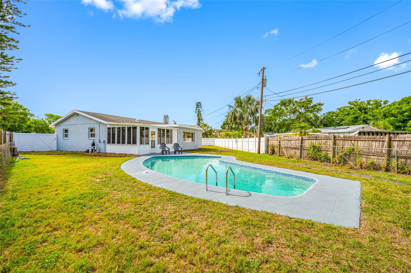 Image 40 of 54 For 8409 Lantana Drive