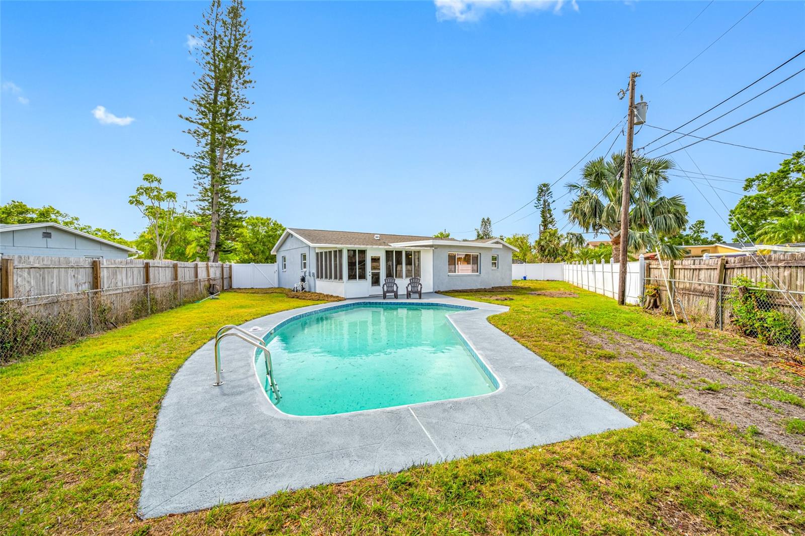 Image 41 of 54 For 8409 Lantana Drive