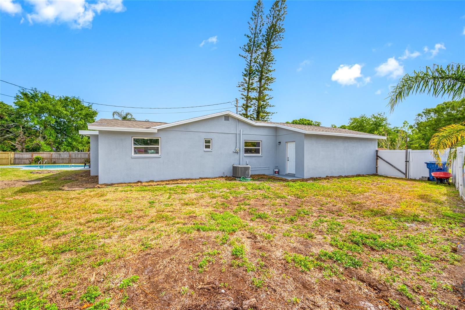 Image 42 of 54 For 8409 Lantana Drive