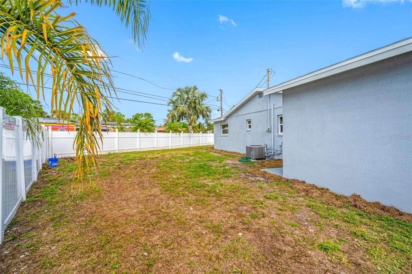 Image 44 of 54 For 8409 Lantana Drive