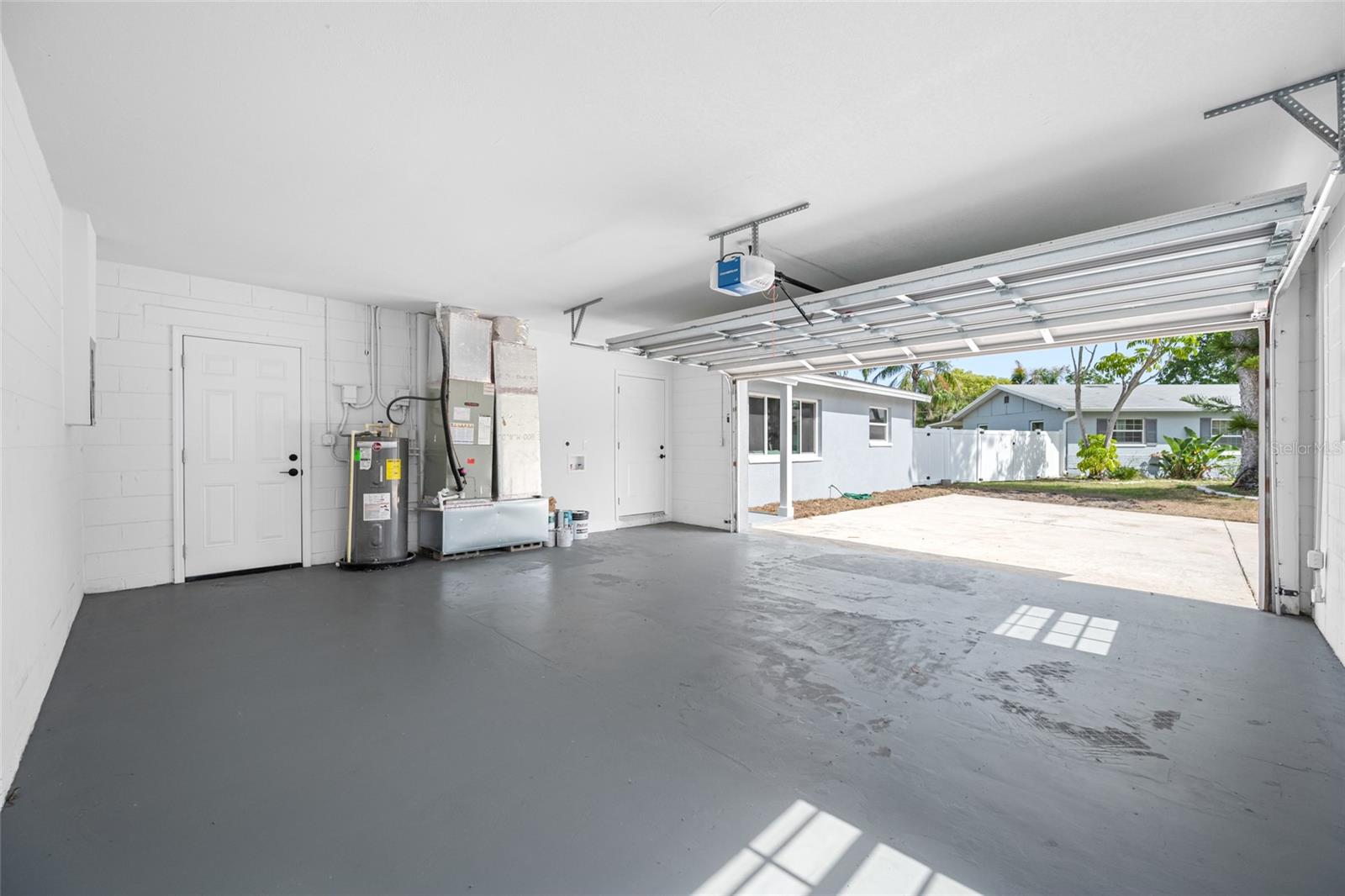 Image 47 of 54 For 8409 Lantana Drive