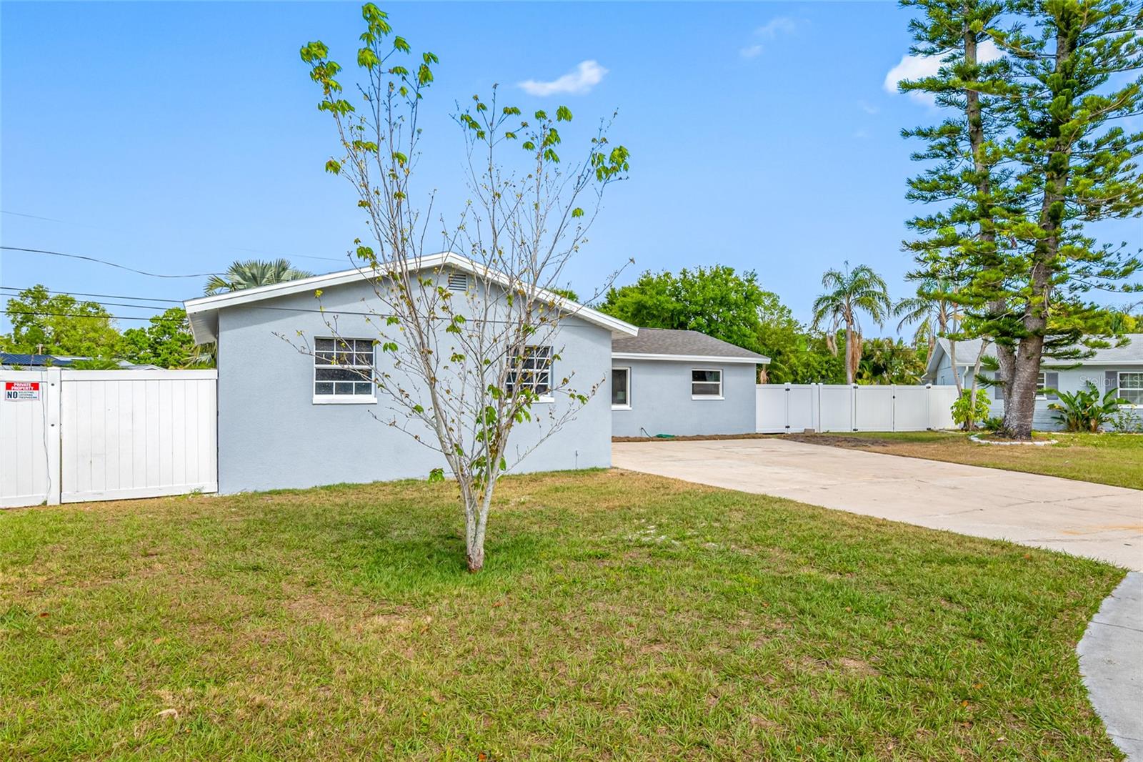 Image 49 of 54 For 8409 Lantana Drive