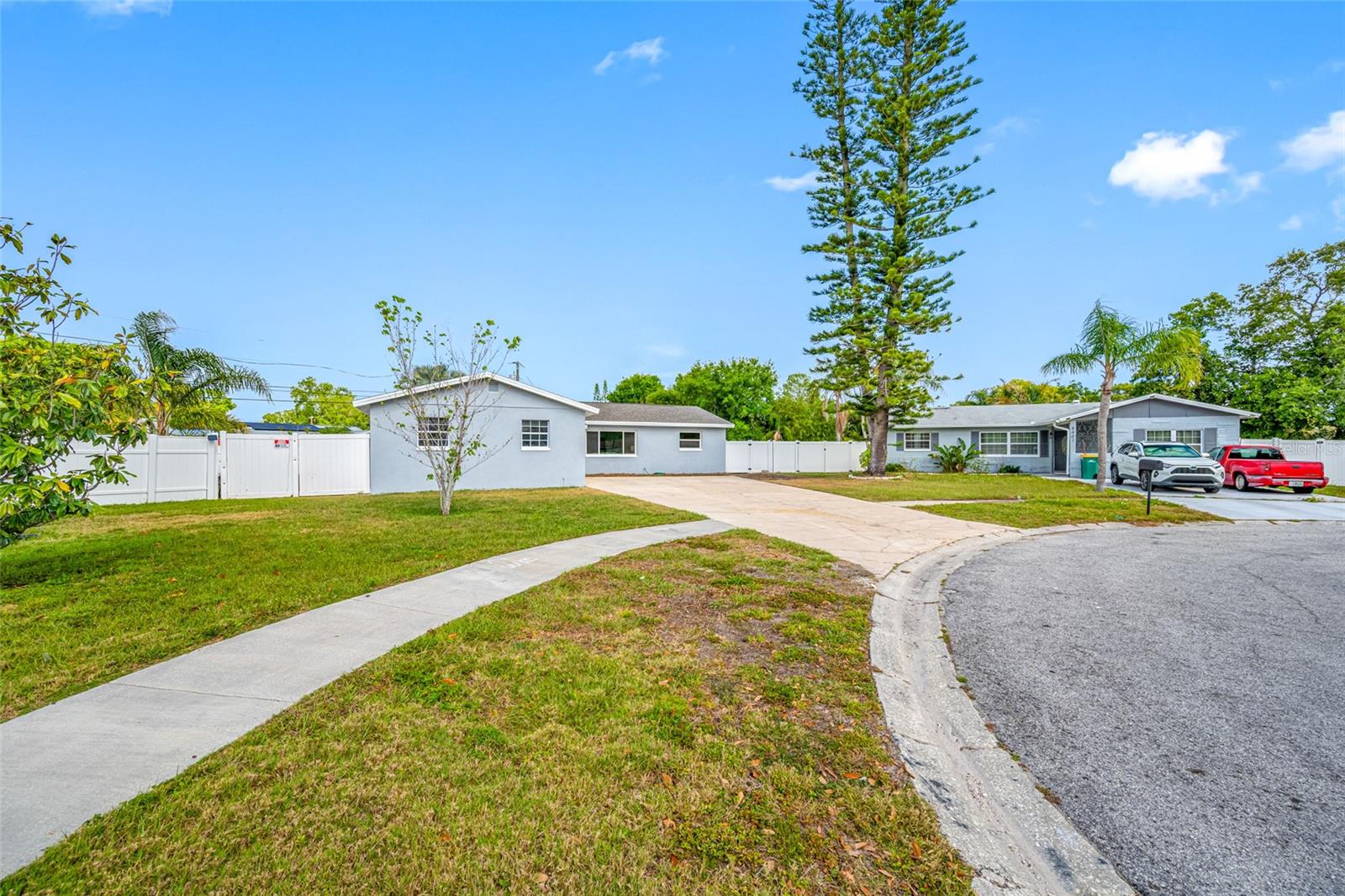 Image 52 of 54 For 8409 Lantana Drive