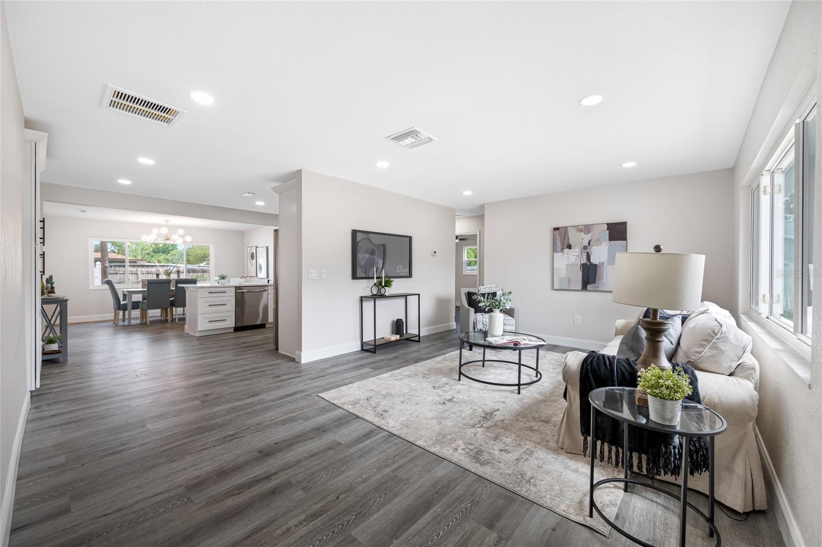 Image 7 of 54 For 8409 Lantana Drive