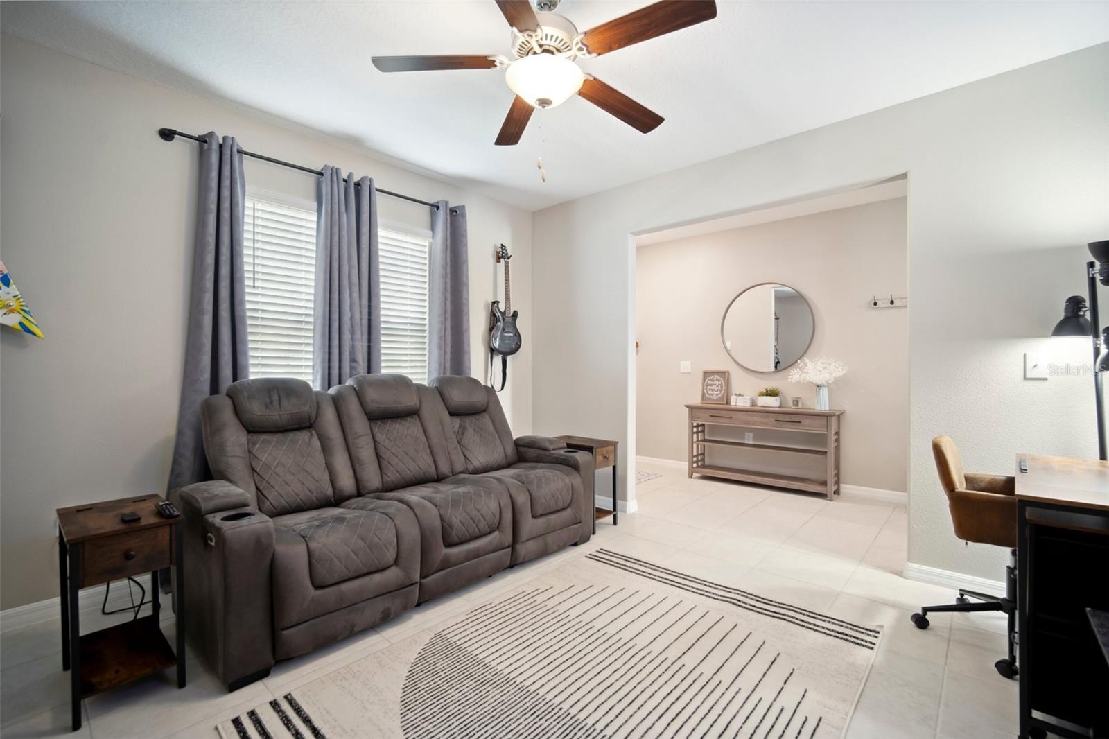 Image 10 of 83 For 13227 Great Plains Drive