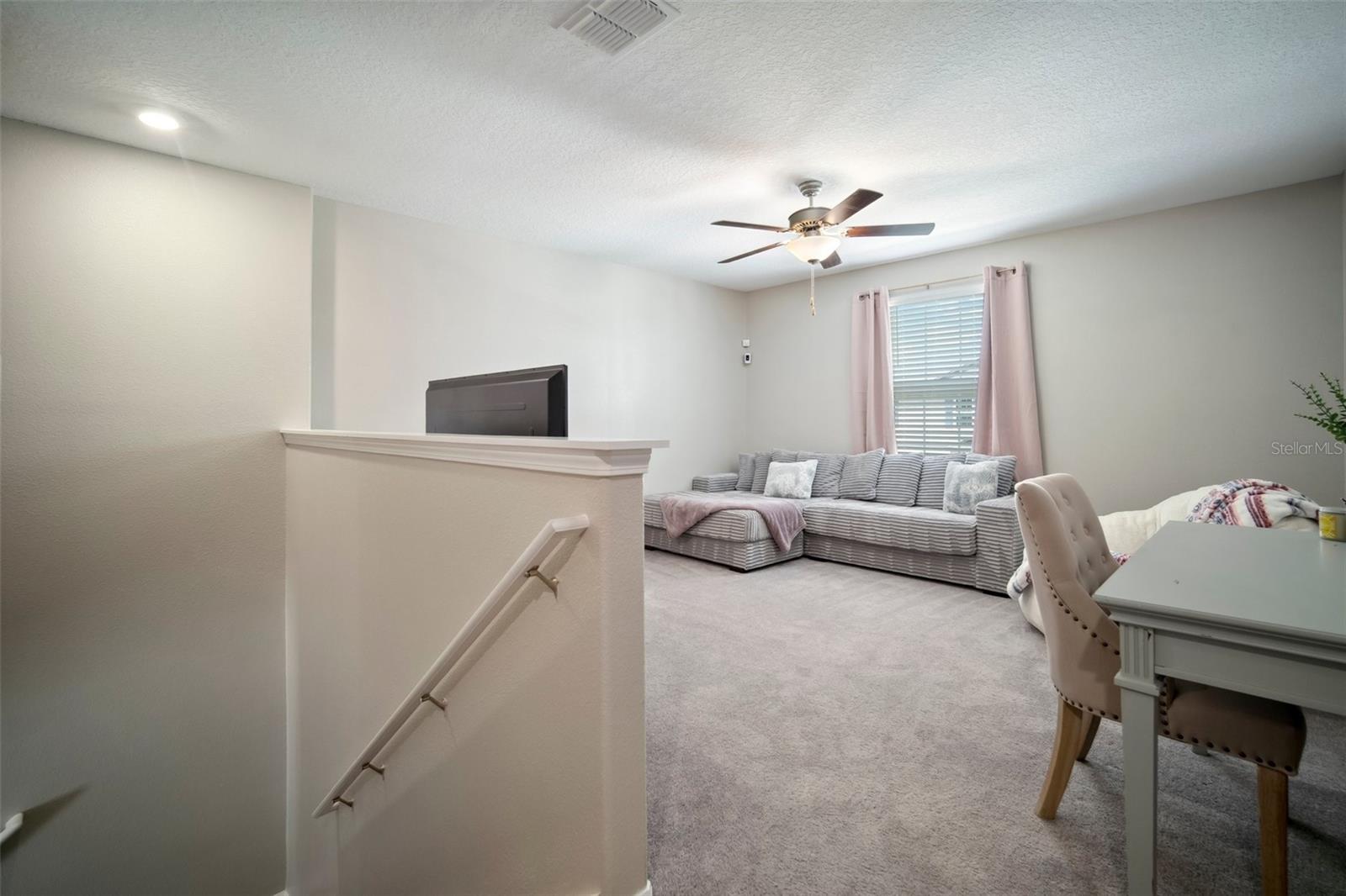 Image 33 of 83 For 13227 Great Plains Drive