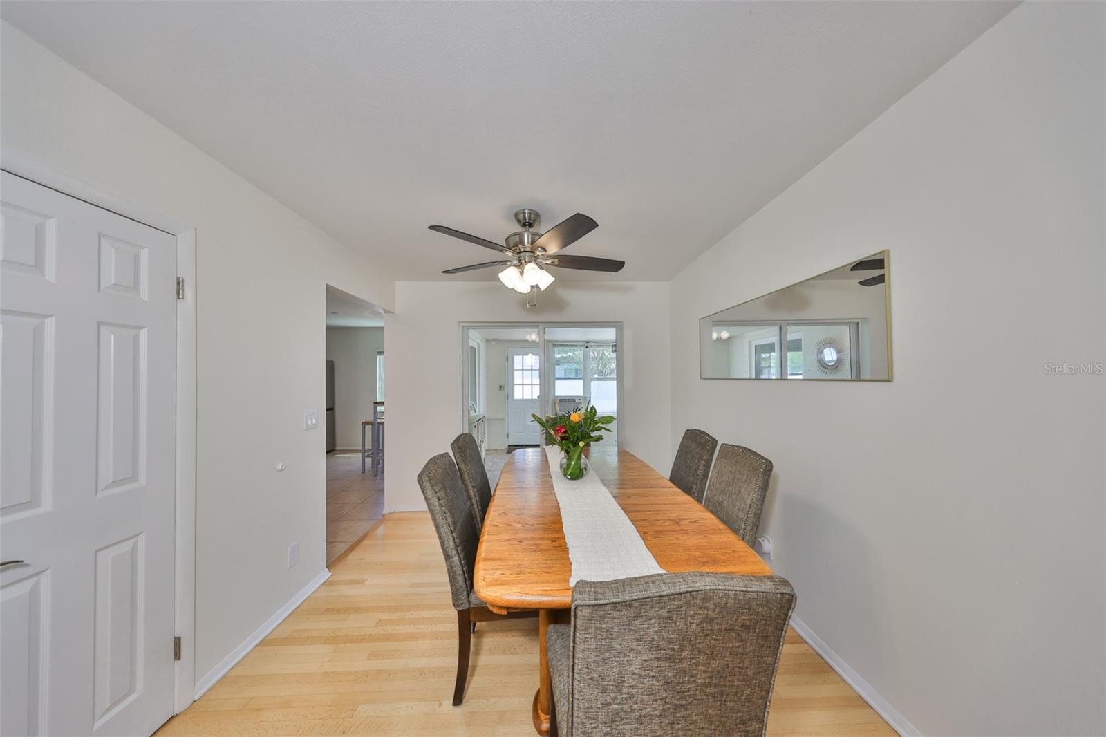 Image 11 of 46 For 7491 Cedar Street Ne