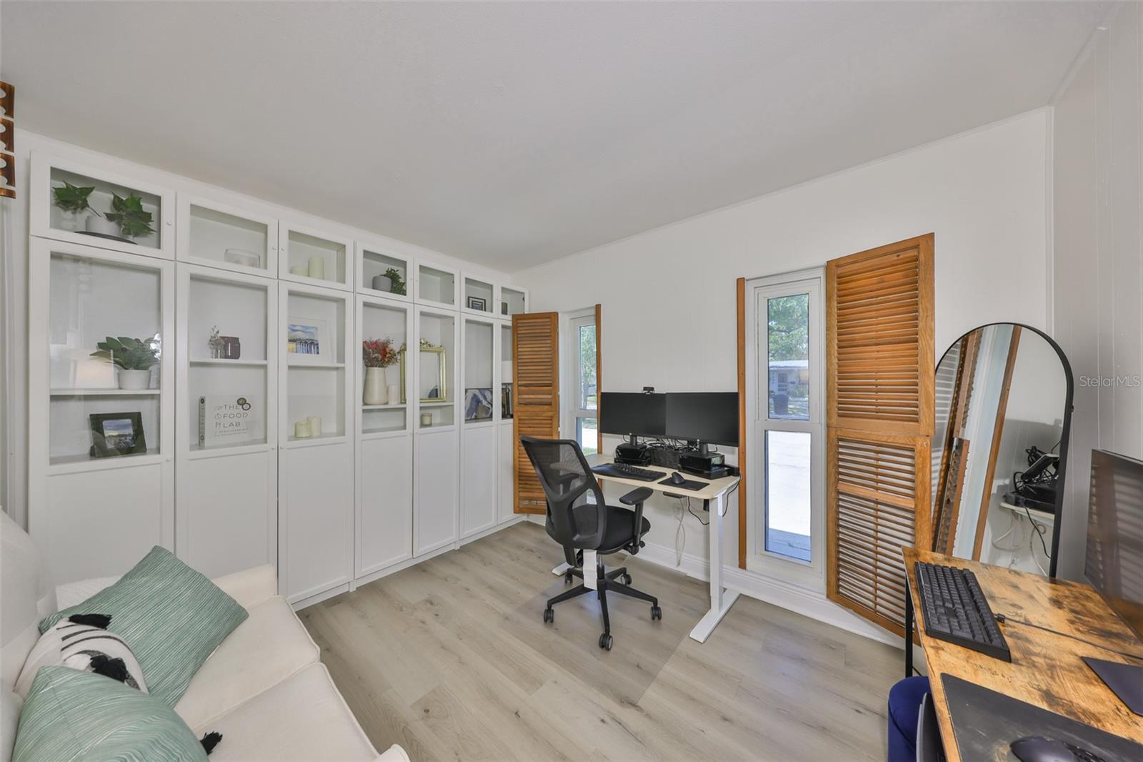 Image 30 of 46 For 7491 Cedar Street Ne