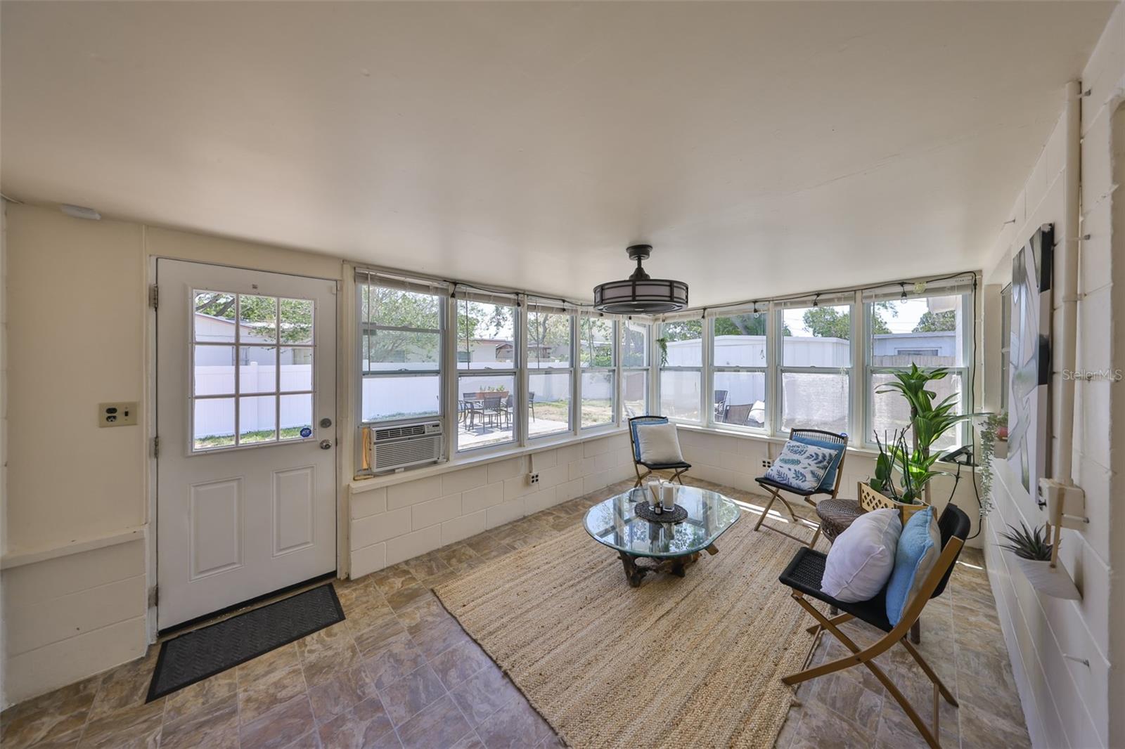 Image 33 of 46 For 7491 Cedar Street Ne