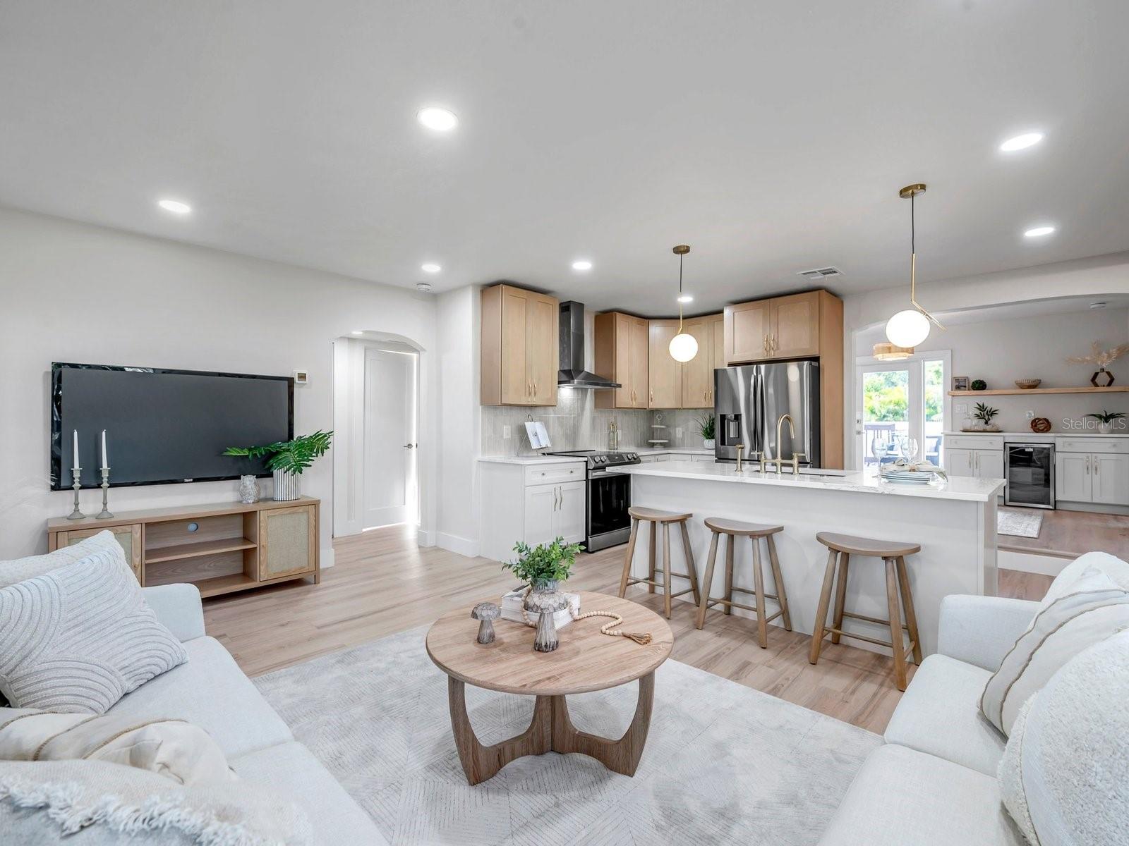 Image 2 of 36 For 400 38th Avenue Ne