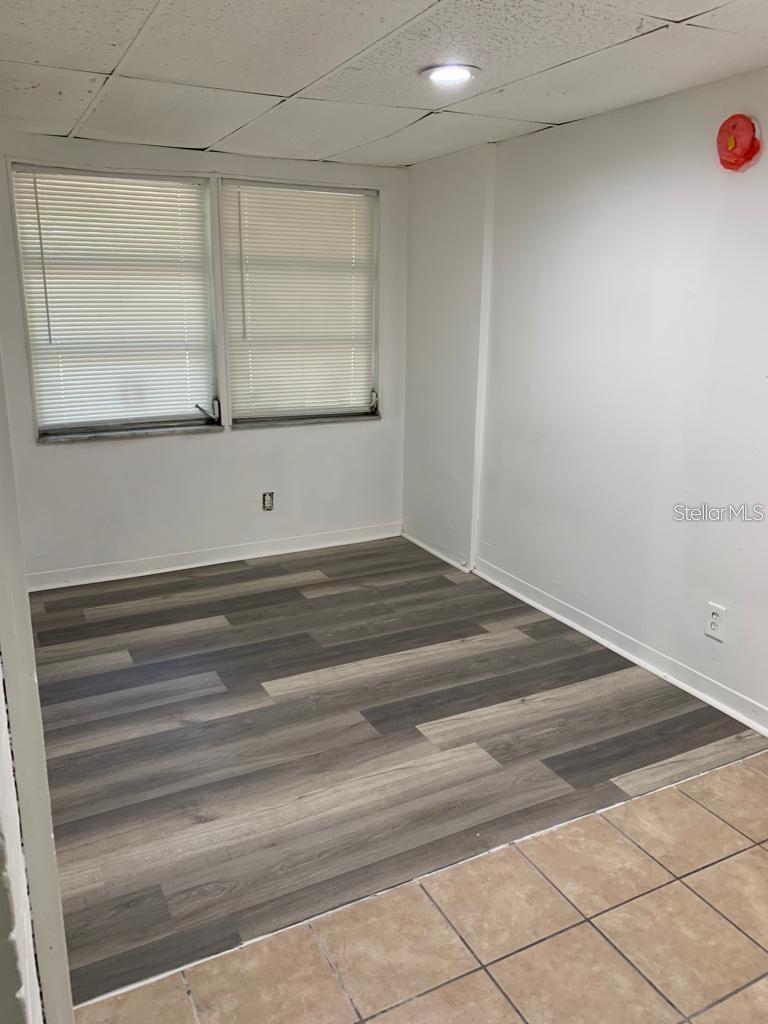 Image 9 of 20 For 944 15th Avenue S