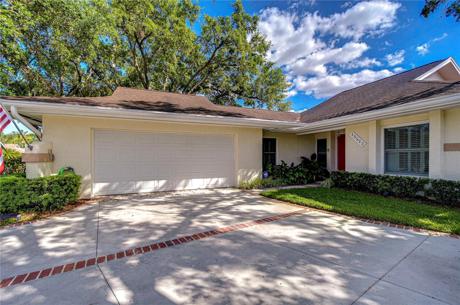 Image 2 of 34 For 13522 Clubside Drive