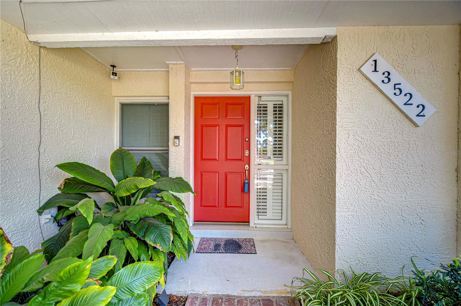 Image 4 of 34 For 13522 Clubside Drive