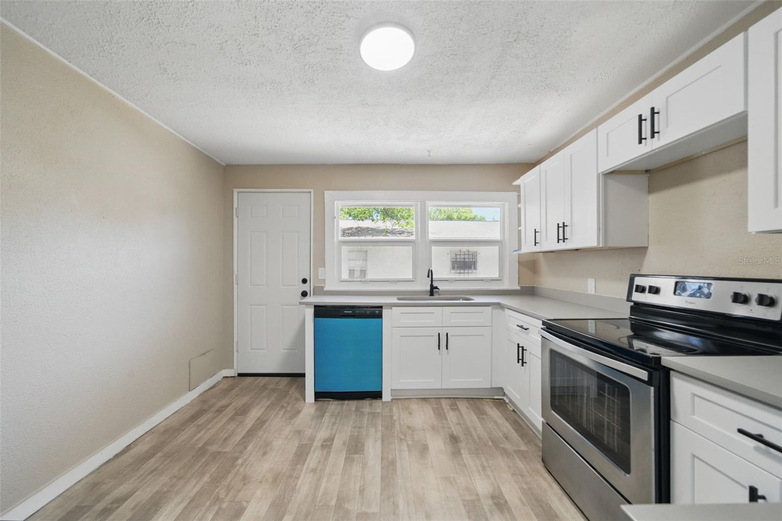 Image 6 of 25 For 8215 12th Street