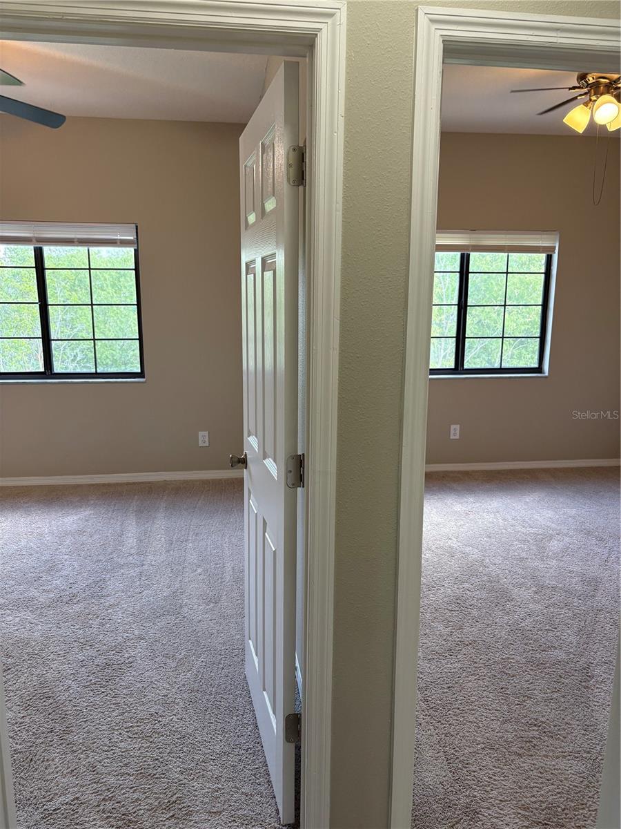 Image 24 of 57 For 30042 Mossbank Drive