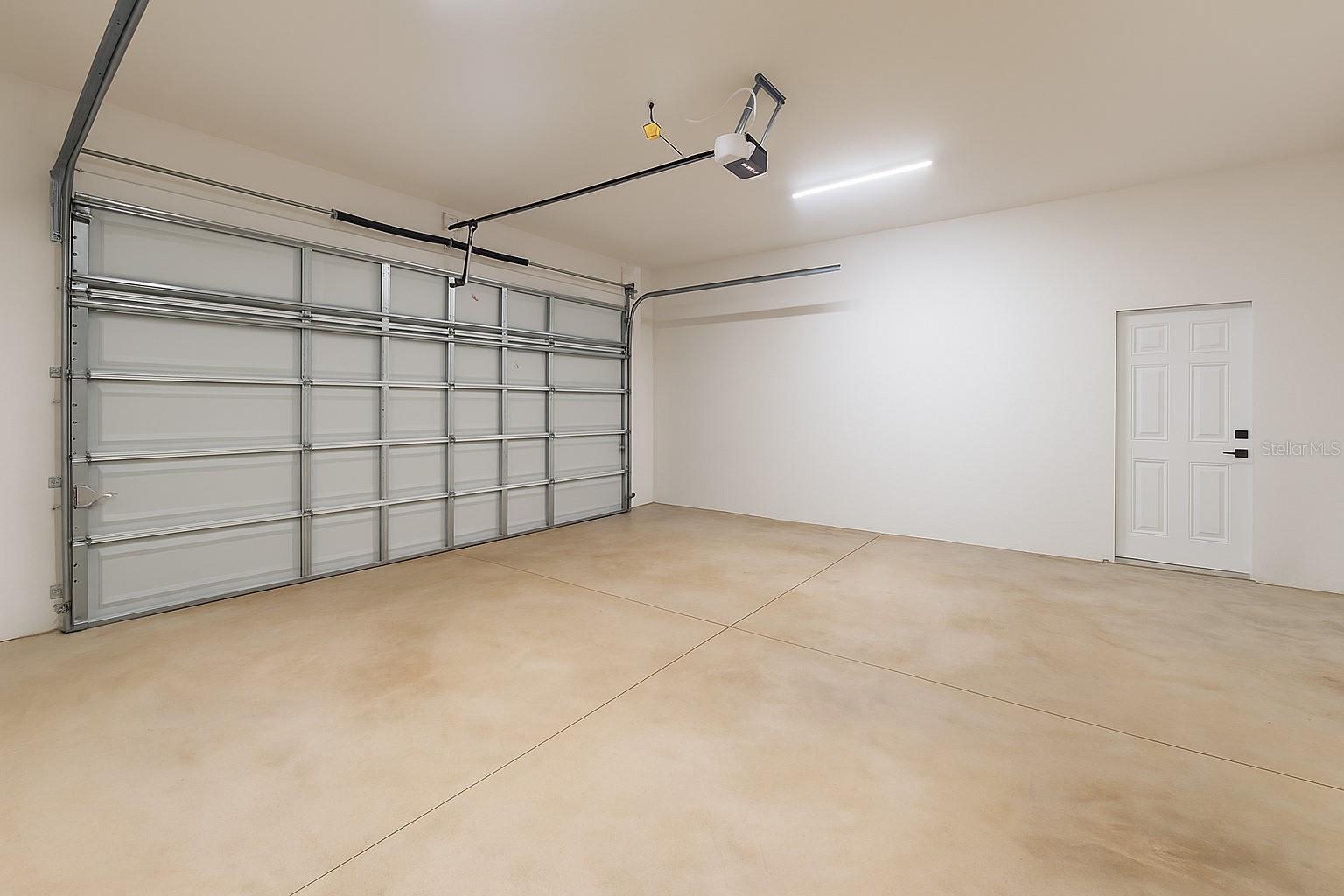 Image 40 of 49 For 5051 Gevalia Drive