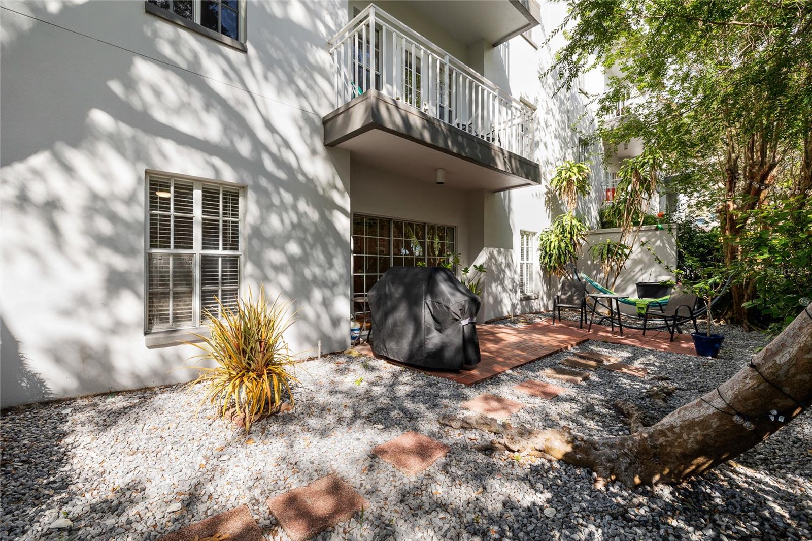 Image 11 of 31 For 2314 Clewis Court 106