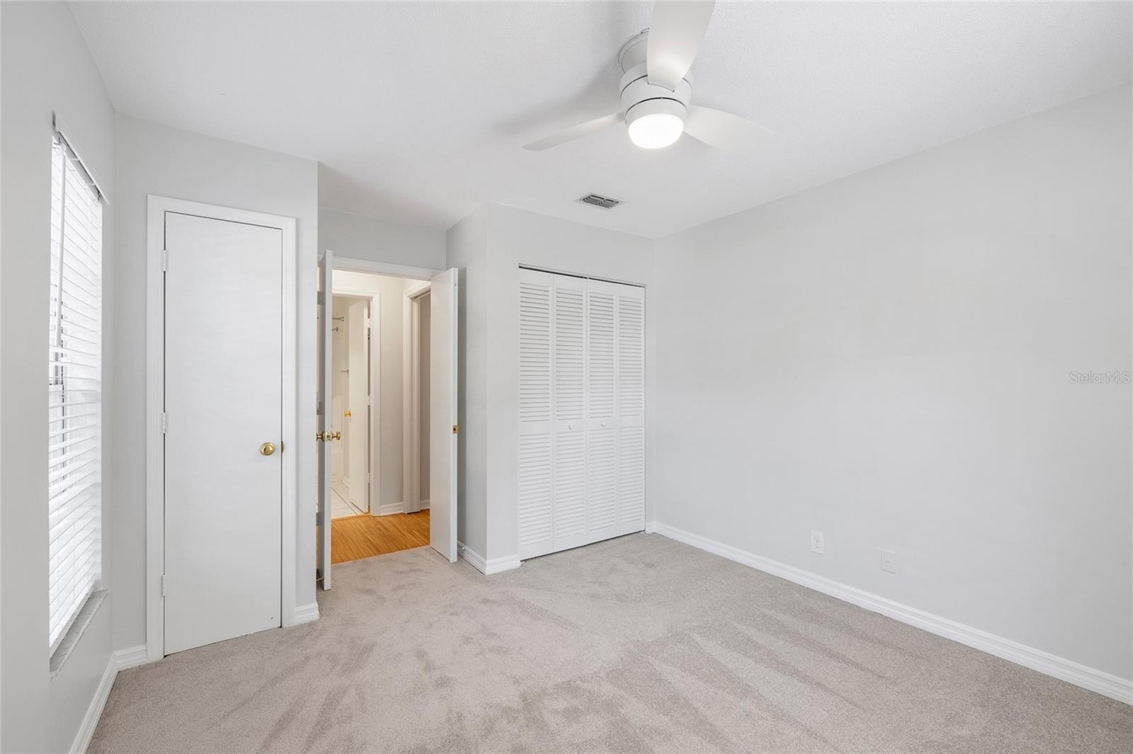 Image 18 of 31 For 2314 Clewis Court 106