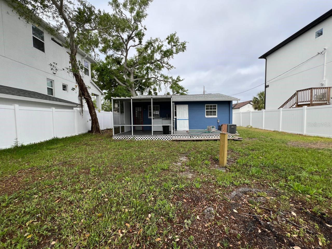 Image 21 of 22 For 7306 Morton Street