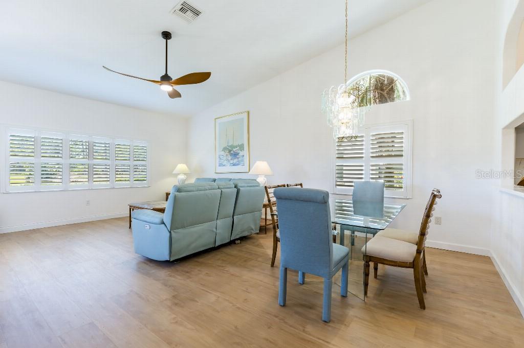 Image 7 of 30 For 6208 Country Club Way