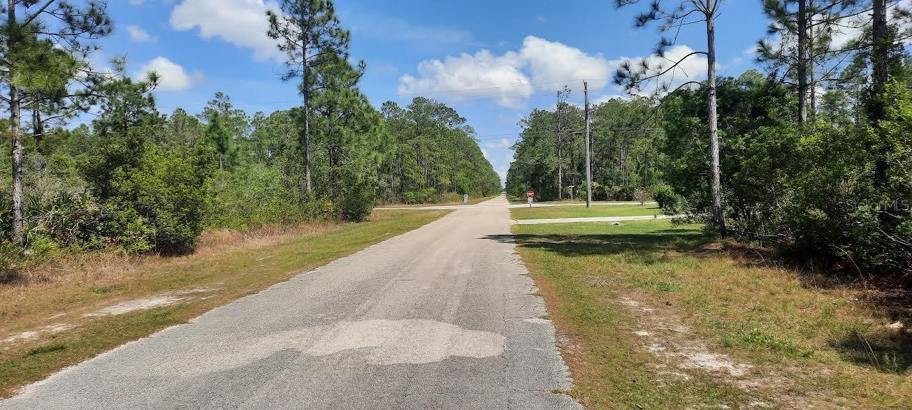 Image 3 of 35 For 404 Allamanda Drive