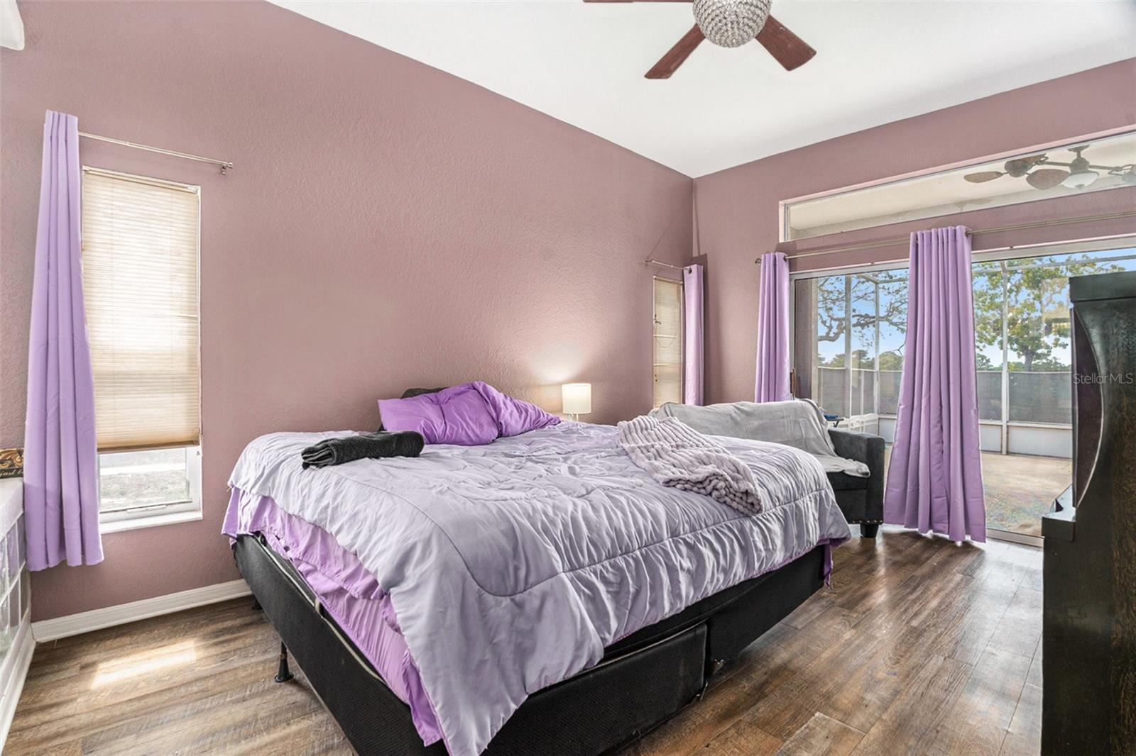 Image 16 of 28 For 13403 Bolton Court