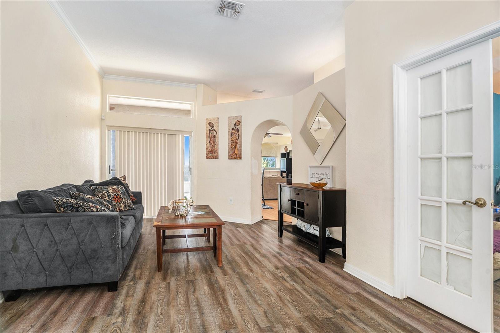 Image 6 of 28 For 13403 Bolton Court