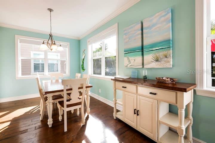 Image 10 of 63 For 4808 Gulf Drive B