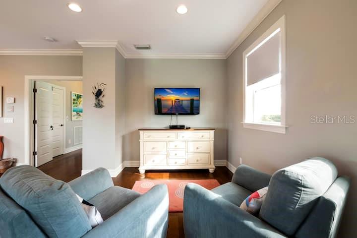 Image 11 of 63 For 4808 Gulf Drive B