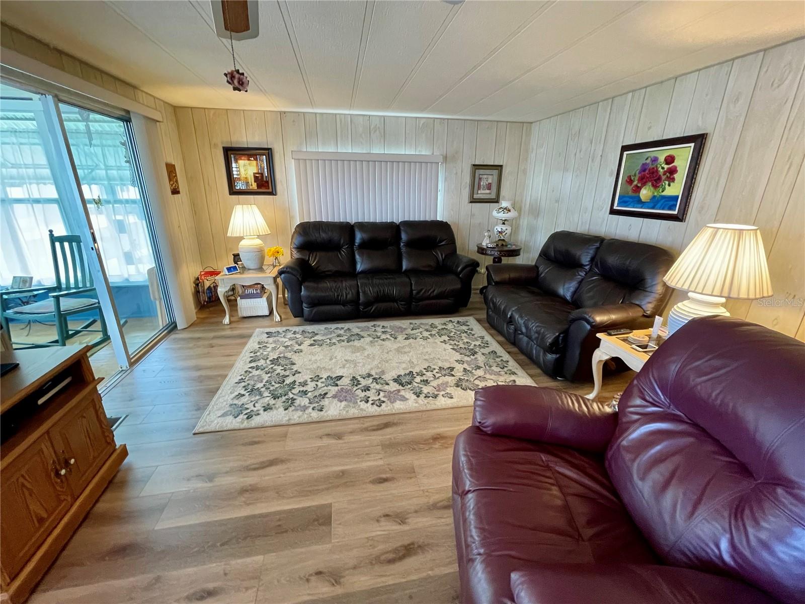 Image 11 of 35 For 34222 Canal Drive N