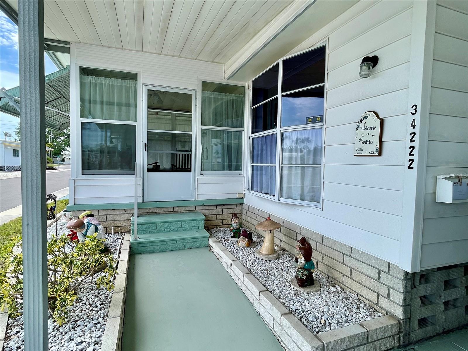 Image 4 of 35 For 34222 Canal Drive N