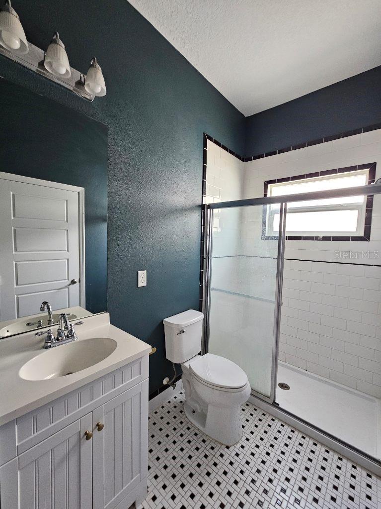 Image 12 of 19 For 2203 Davis Street
