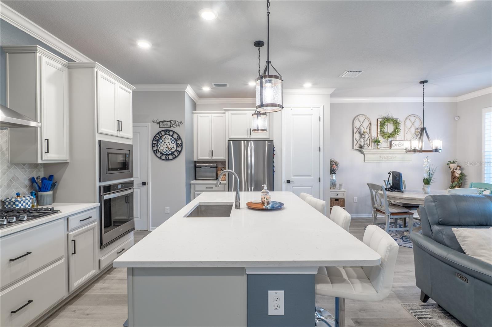 Image 4 of 61 For 17212 Balance Cove