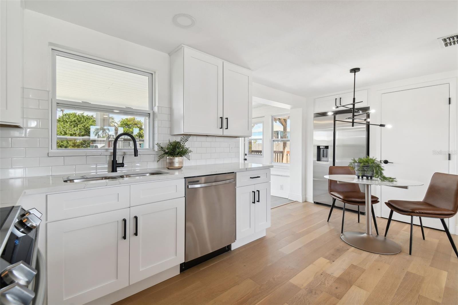 Image 21 of 65 For 13617 Frances Avenue