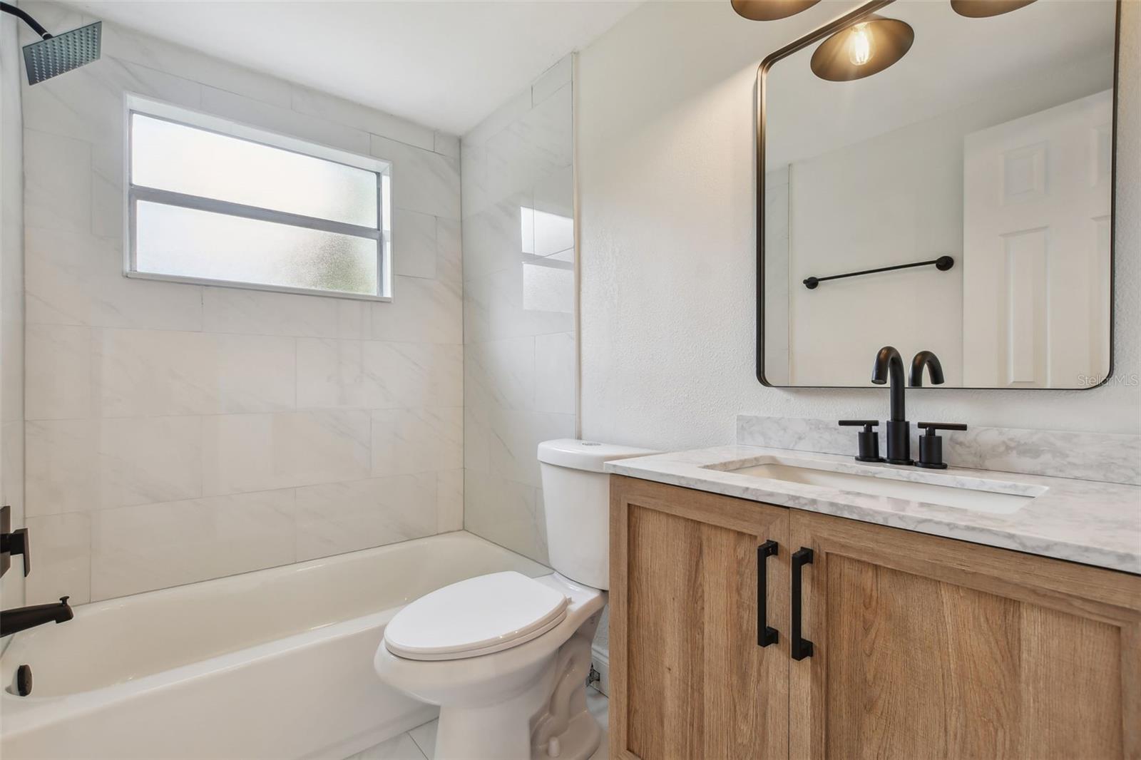 Image 20 of 53 For 8512 Longboat Lane