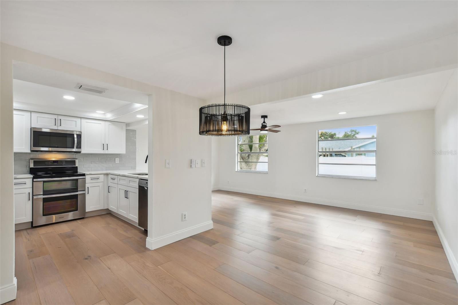 Image 24 of 53 For 8512 Longboat Lane