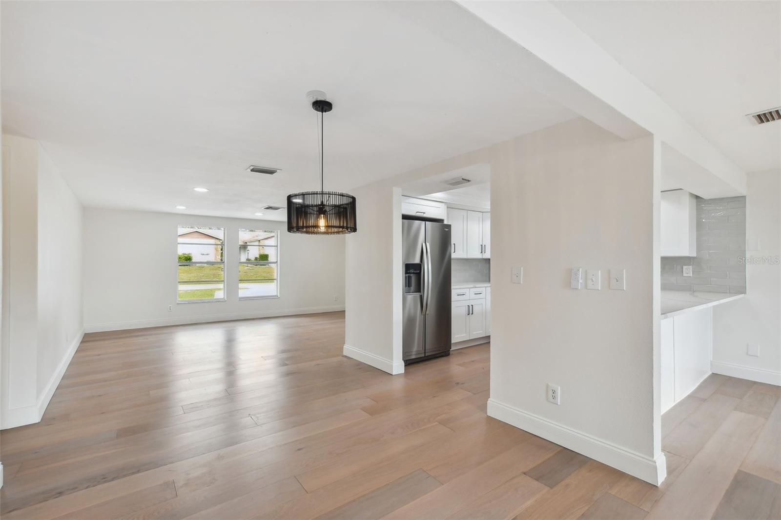 Image 25 of 53 For 8512 Longboat Lane