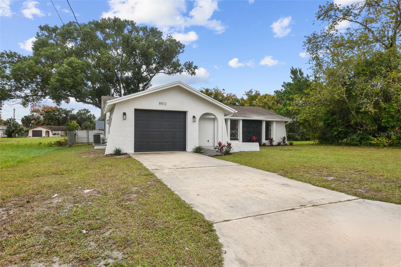 Image 3 of 53 For 8512 Longboat Lane