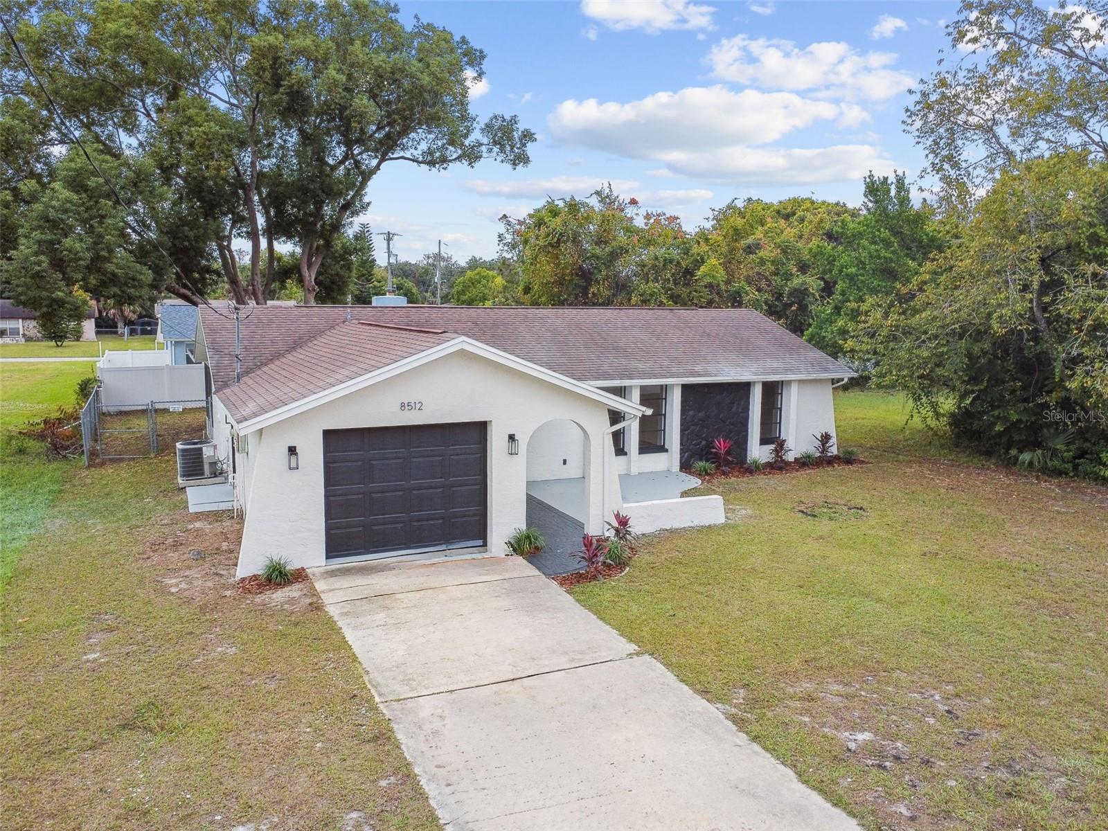 Image 37 of 53 For 8512 Longboat Lane