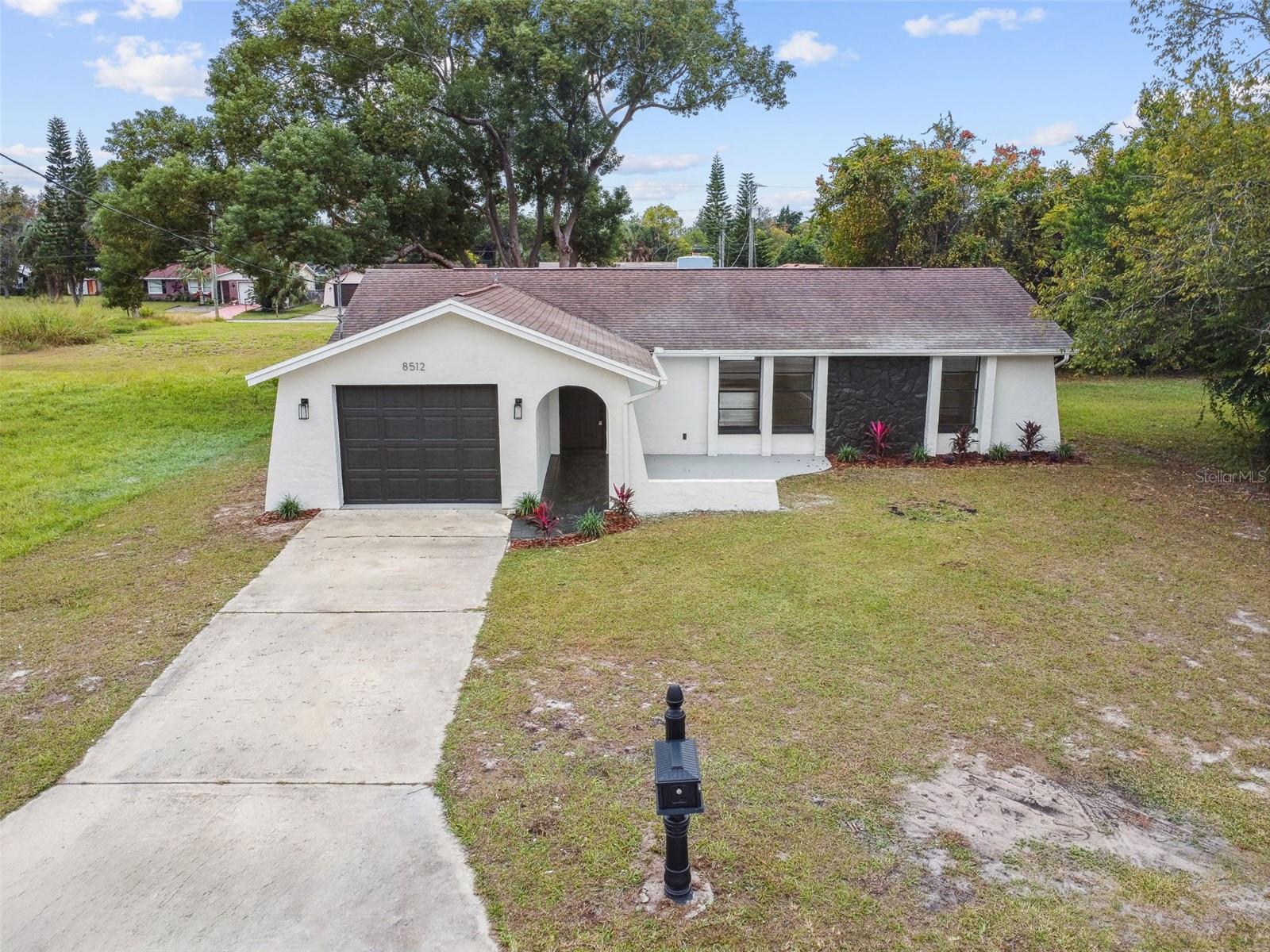 Image 38 of 53 For 8512 Longboat Lane