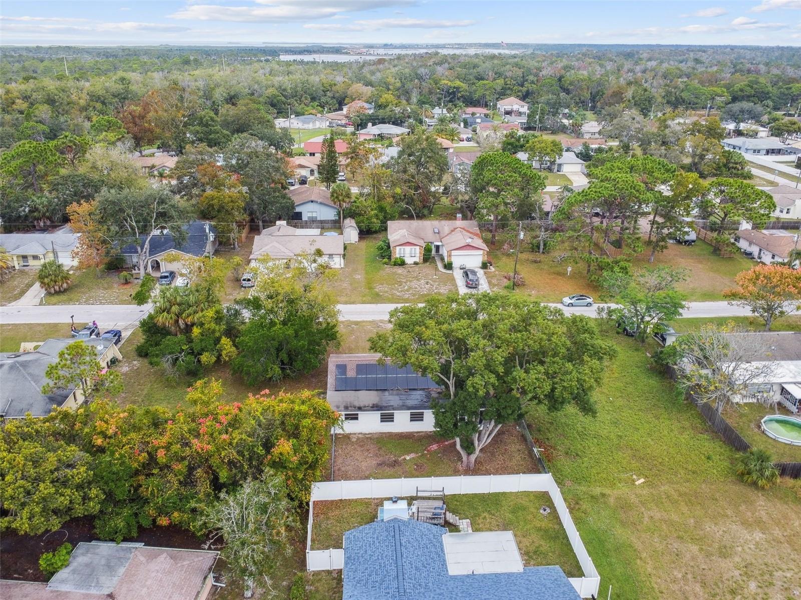 Image 45 of 53 For 8512 Longboat Lane