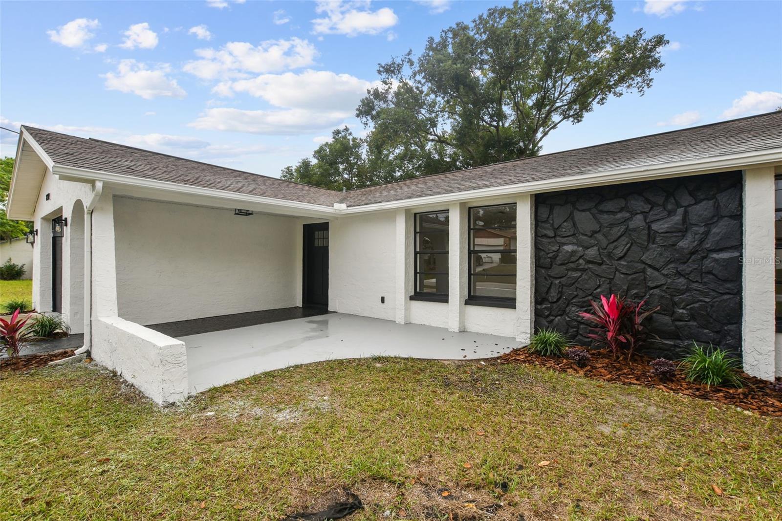 Image 6 of 53 For 8512 Longboat Lane
