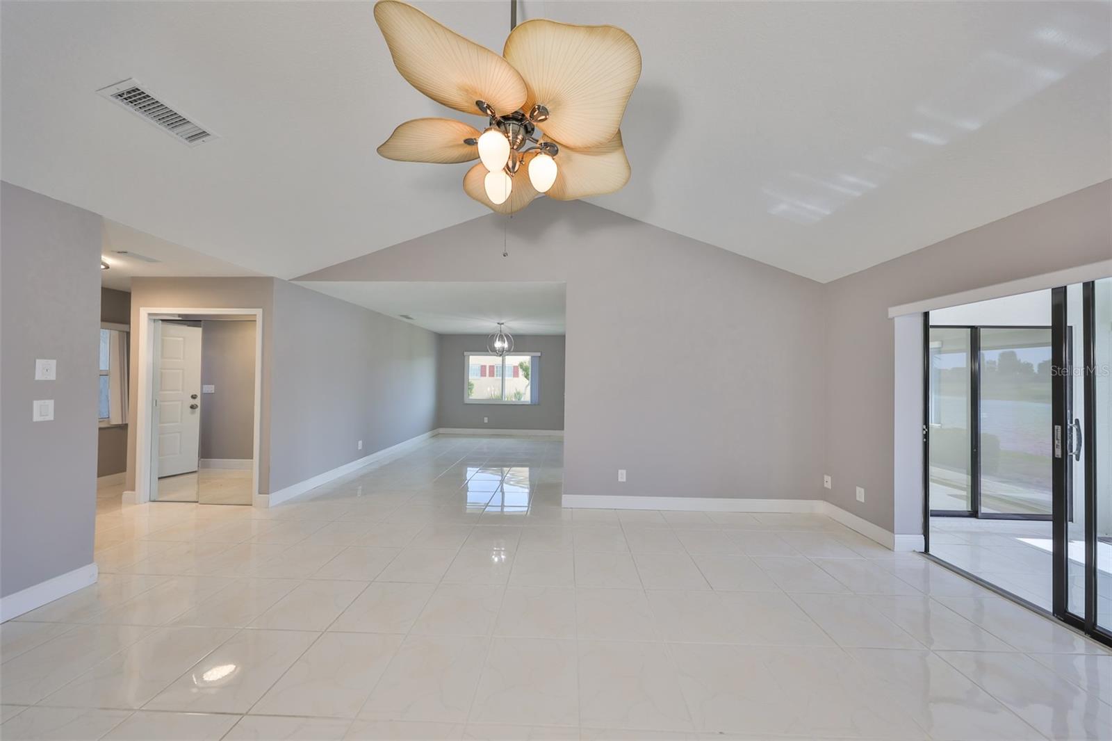 Image 11 of 51 For 1806 Wolf Laurel Drive