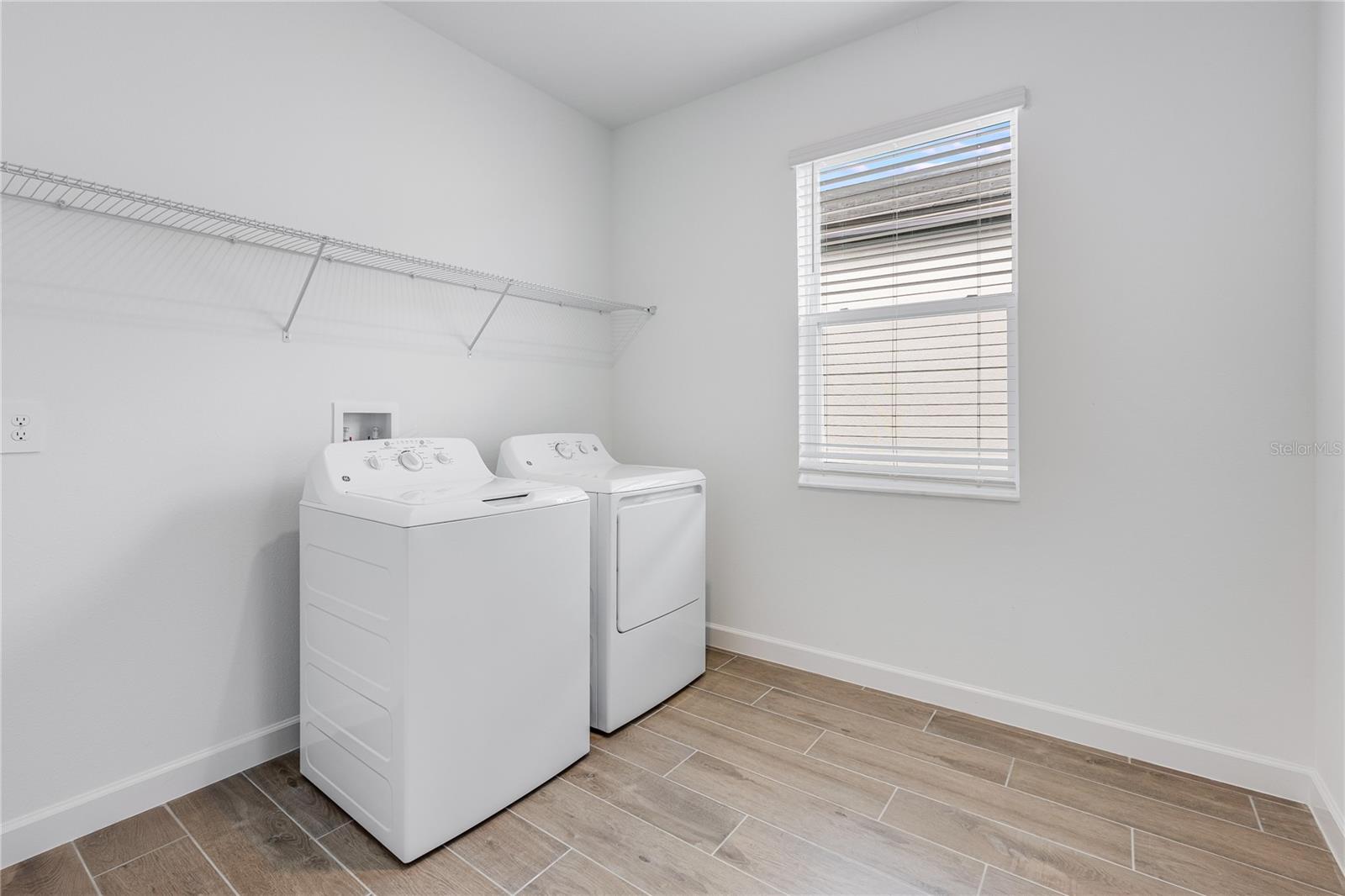 Image 33 of 48 For 31764 Griffin Sands Lane