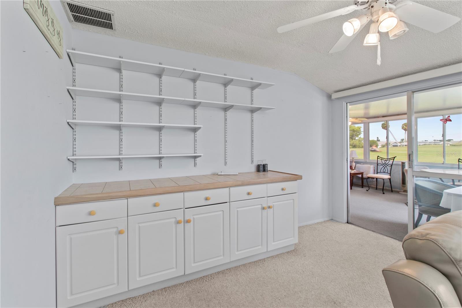 Image 17 of 30 For 733 Ojai Avenue